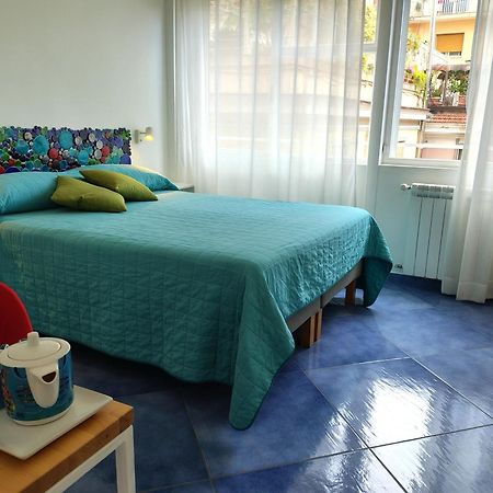 Bed and Breakfast Viatorretta4 Салерно Экстерьер фото